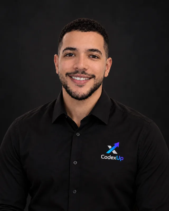 Retrato de José Armando, CEO da CodexUp